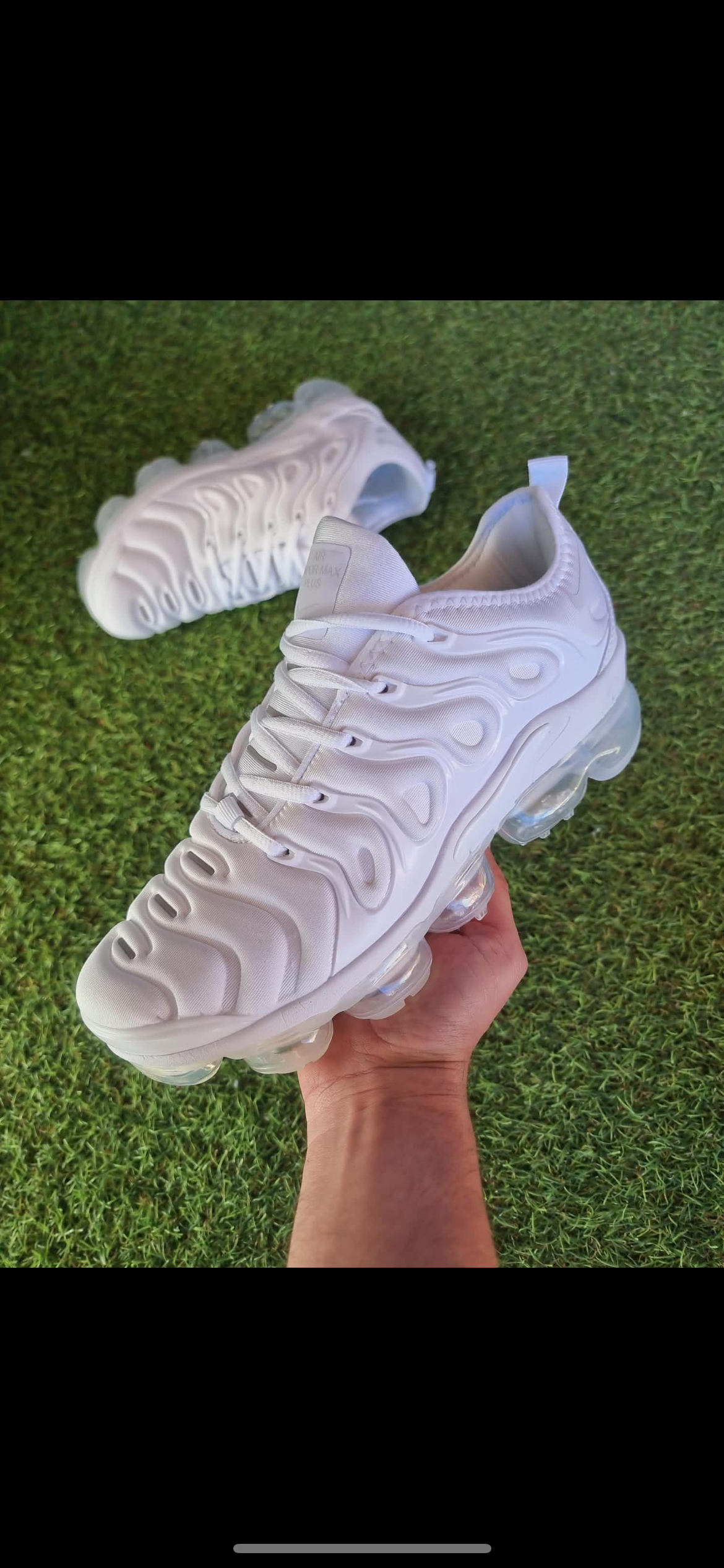 Vapor Max plus blanca