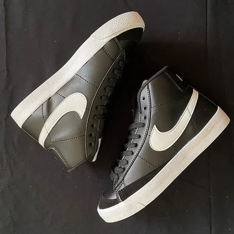 Nike blazer