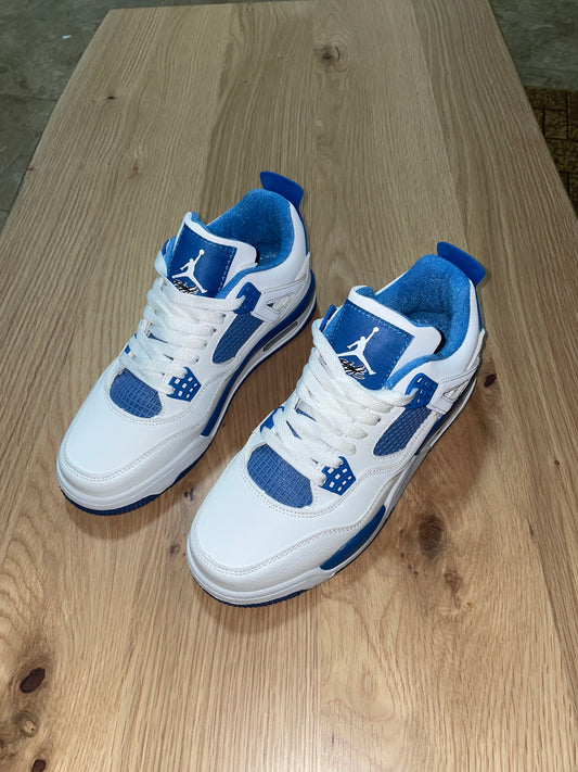 Jordan 4 blanca azul