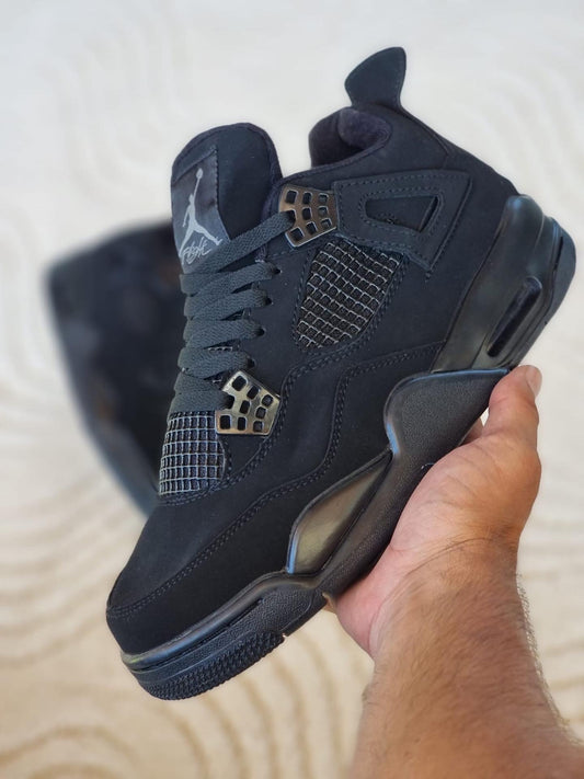 Jordan 4 Black cat