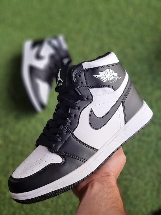 Jordan 1 Negras